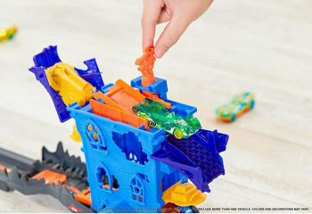 Picture of Mattel Hot Wheels Croc Mansion Attack Play Set Έπαυλη Του Κροκόδειλου FNB05/GJK91