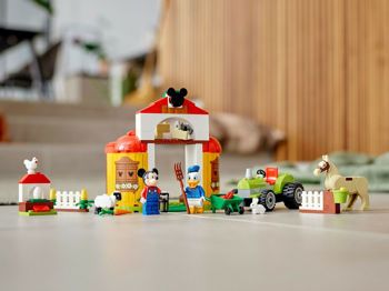 Picture of Lego Disney Mickey and Donald's Farm (10775)