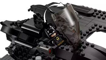 Picture of Lego DC Batwing: Batman vs. The Joker (76265)