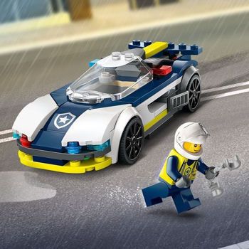 Picture of Lego City Police Car And Muscle Car Chase (60415)