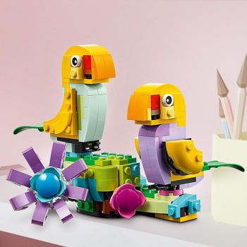Picture of Lego Creator 3-in-1 Flowers in Watering Can (31149)