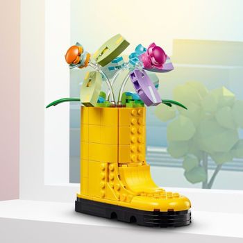Picture of Lego Creator 3-in-1 Flowers in Watering Can (31149)